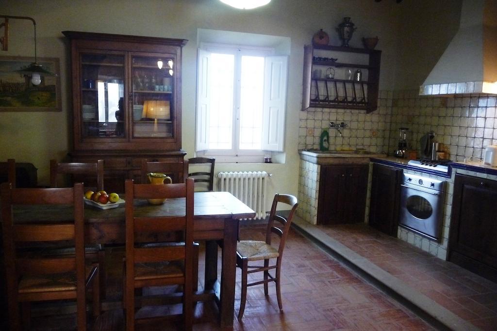 Agriturismo Papageno Rignano sullʼArno Værelse billede